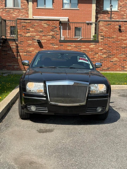 2010 Chrysler 300 (2005-2023) - Image 16 of 21