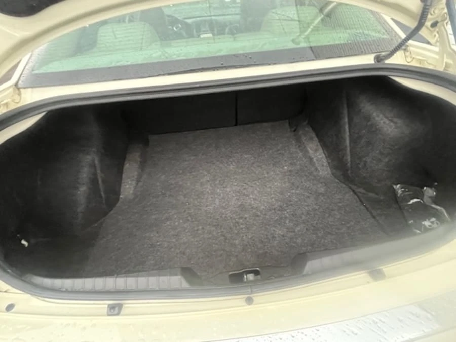2010 Chrysler 300 (2005-2023) - Image 25 of 26