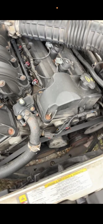 2010 Chrysler 300 (2005-2023) - Image 13 of 16