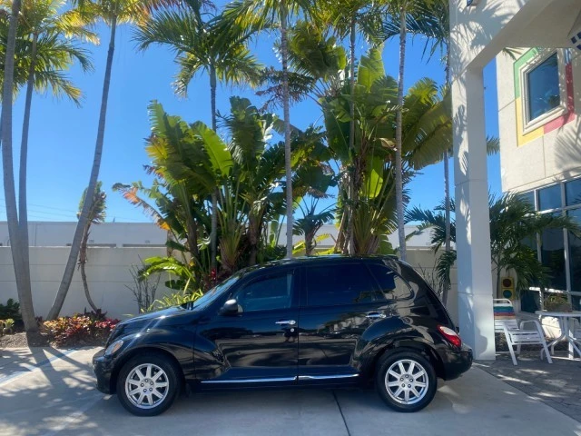 2010 Chrysler PT Cruiser - Image 5 of 21