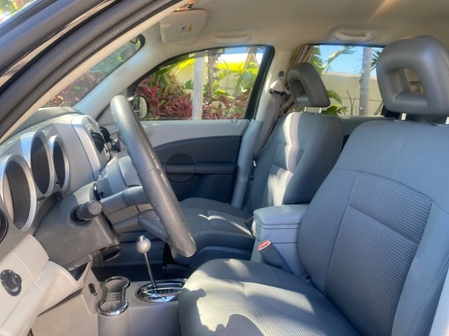 2010 Chrysler PT Cruiser - Image 11 of 21