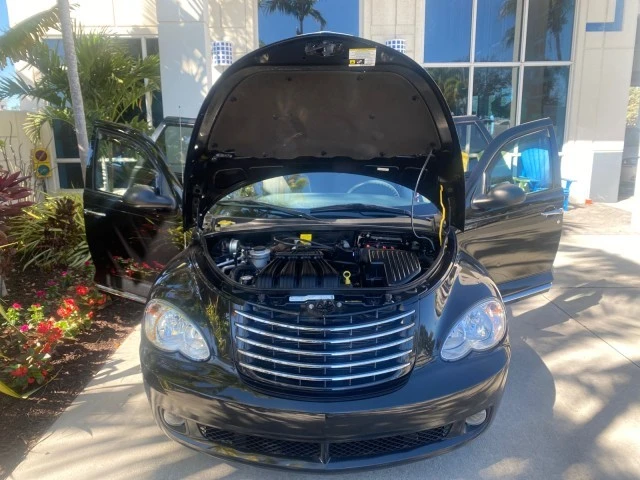 2010 Chrysler PT Cruiser - Image 18 of 21