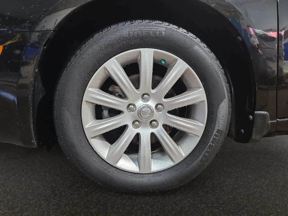 2010 Chrysler Sebring - Image 14 of 18