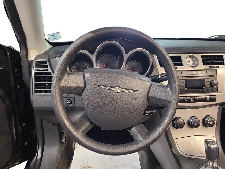 2010 Chrysler Sebring - Image 9 of 18