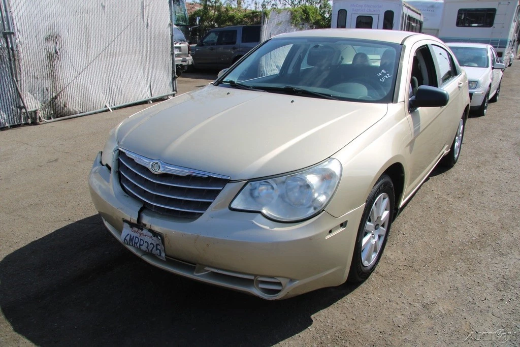 2010 Chrysler Sebring - Image 2 of 21