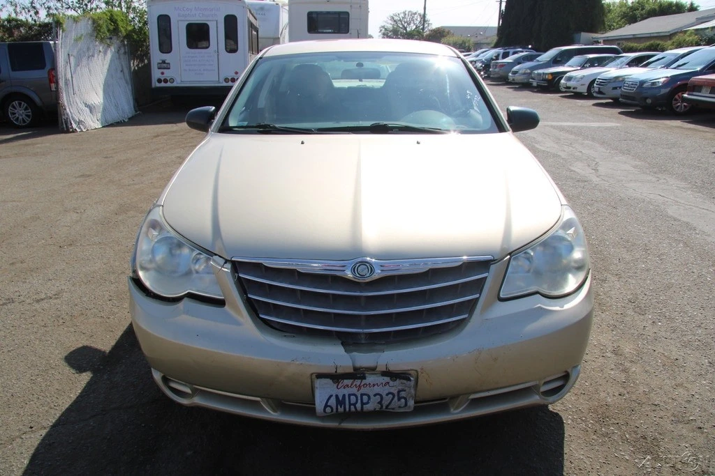 2010 Chrysler Sebring - Image 11 of 21