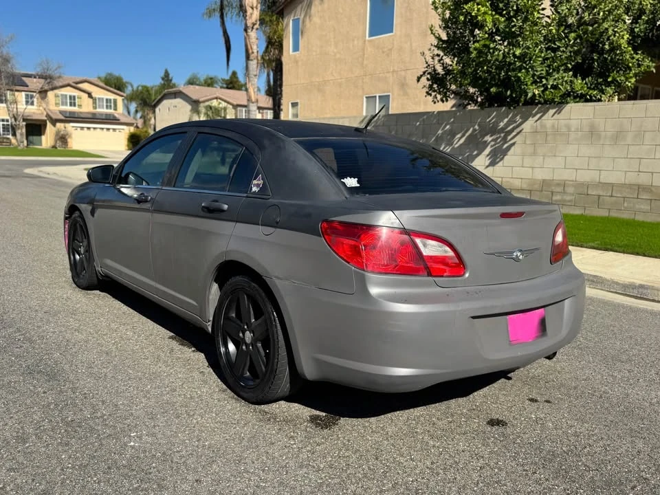 2010 Chrysler Sebring - Image 7 of 9