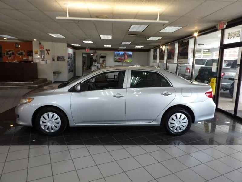 2010 Toyota Corolla 10th Gen - Image 2 of 4