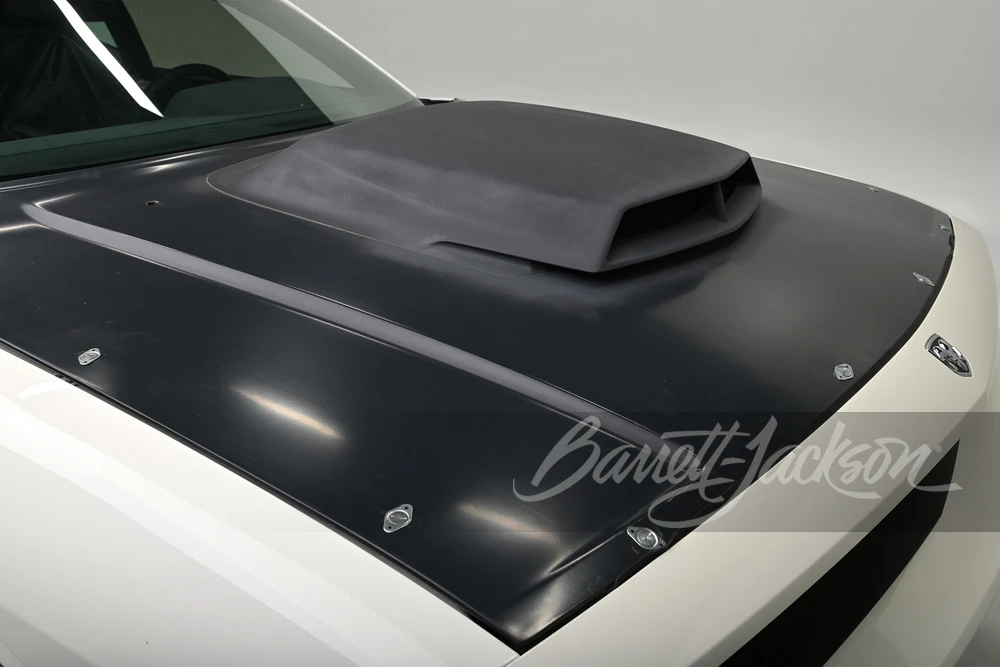2010 Dodge Challenger 3rd Gen - Image 8 of 15