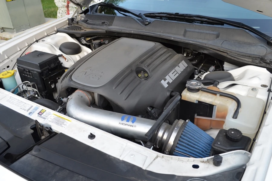 2010 Dodge Challenger 3rd Gen - Image 3 of 5