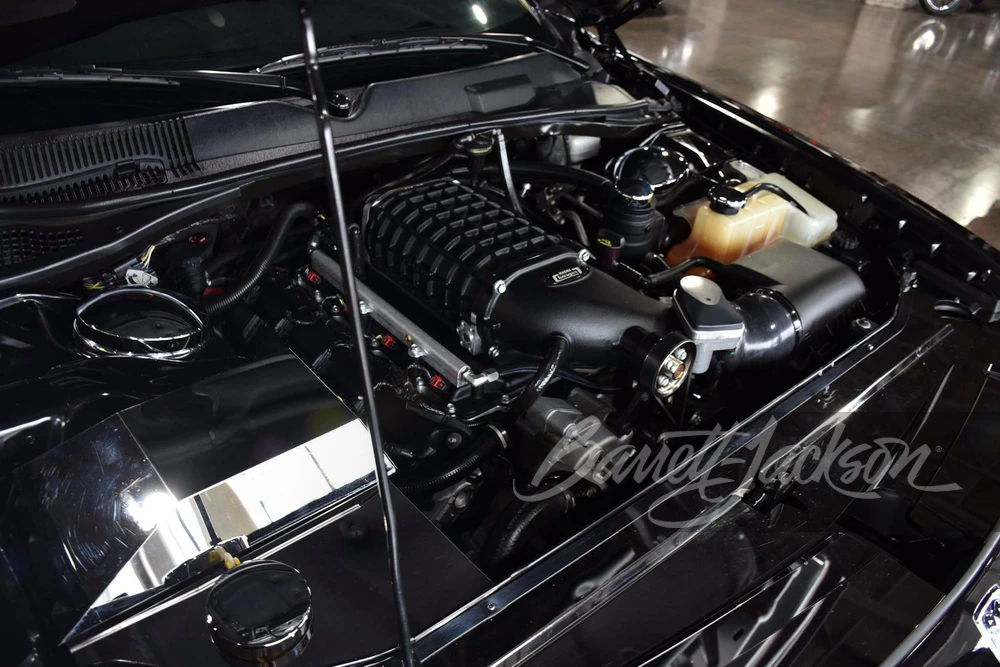 2010 Dodge Challenger 3rd Gen - Image 2 of 7