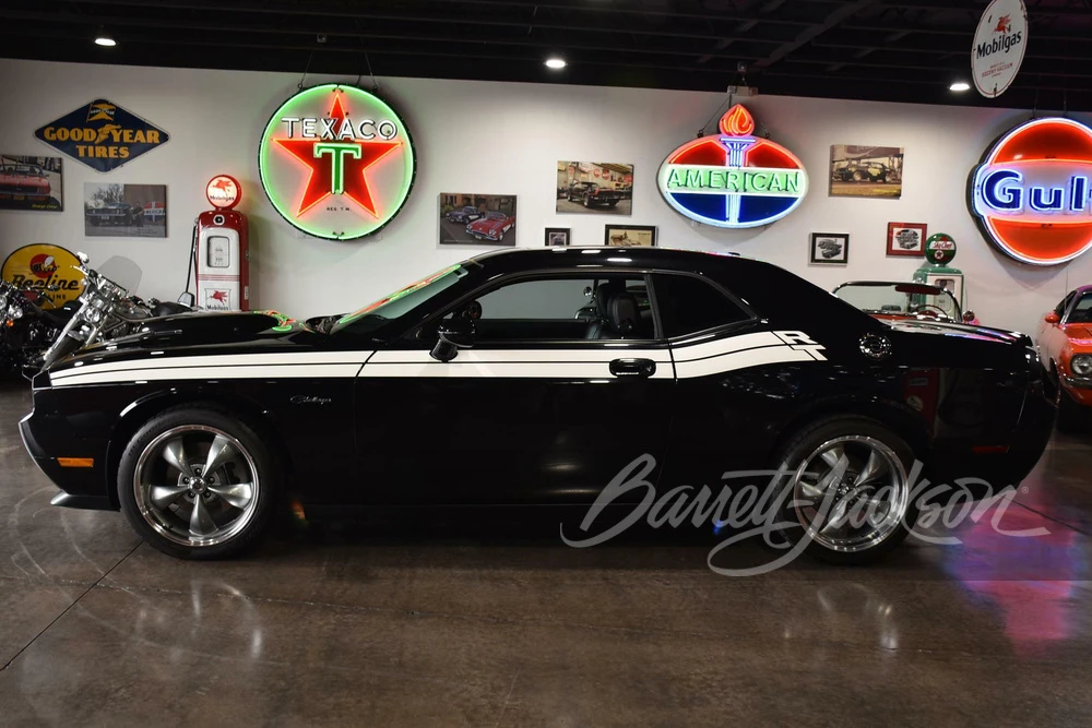 2010 Dodge Challenger 3rd Gen - Image 7 of 7