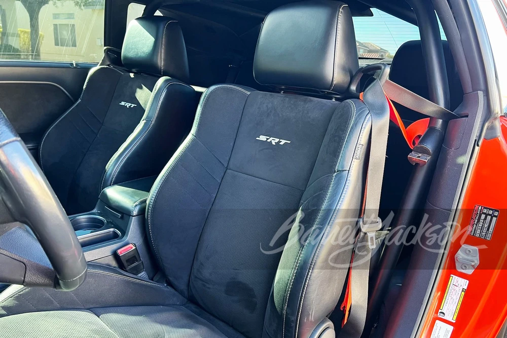 2010 Dodge Challenger SRT8 & 392 3rd Gen - Image 6 of 15
