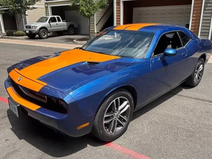 2010 Dodge Challenger 3rd Gen - Image 2 of 17