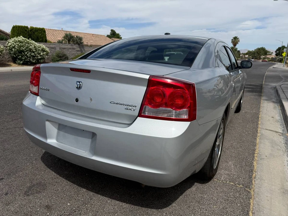 2010 Dodge Charger 6th Gen - Image 6 of 14