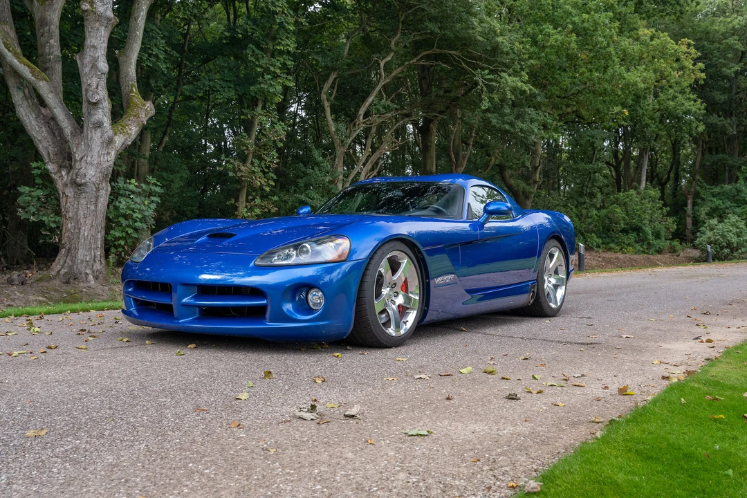 2010 Dodge Viper 4th Gen - Image 3 of 31
