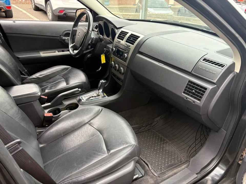 2010 Dodge Avenger Sedan - Image 11 of 19