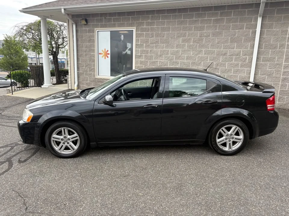 2010 Dodge Avenger Sedan - Image 2 of 19