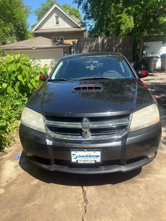 2010 Dodge Avenger Sedan - Image 2 of 16