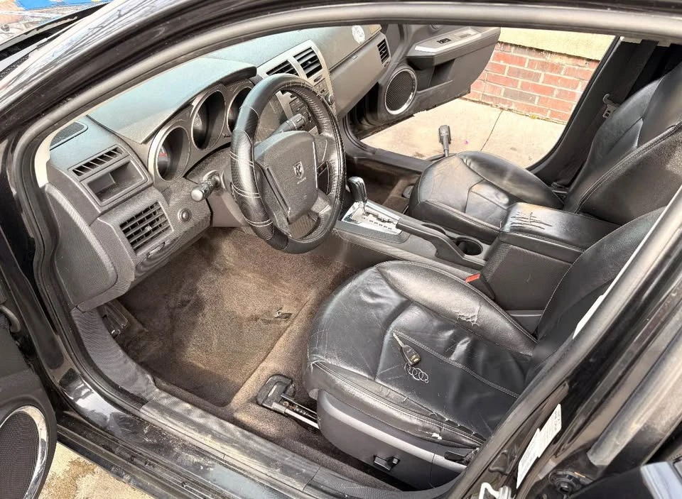2010 Dodge Avenger Sedan - Image 8 of 9