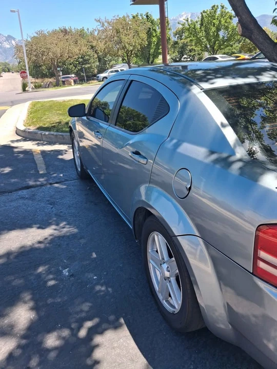 2010 Dodge Avenger Sedan - Image 17 of 20