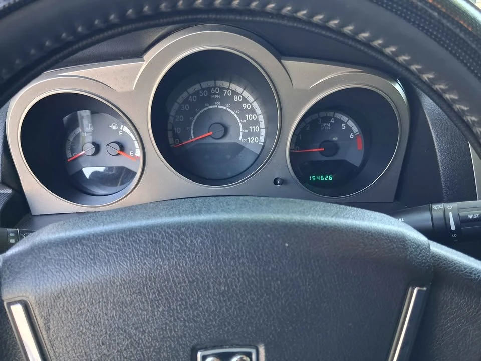 2010 Dodge Avenger Sedan - Image 11 of 20