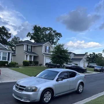 2010 Dodge Avenger · SE Sedan 4D