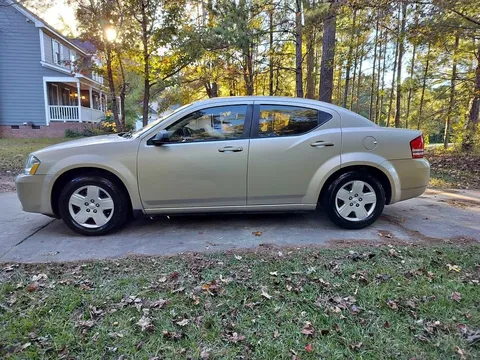 2010 Dodge Avenger SXT