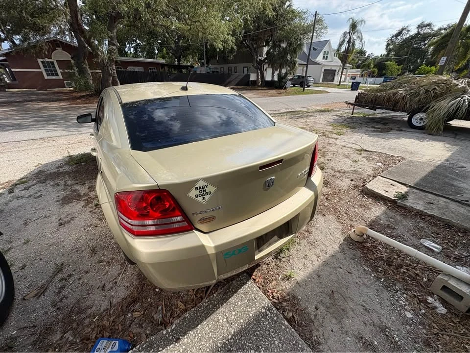 2010 Dodge Avenger Sedan - Image 3 of 7