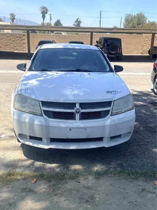 2010 Dodge Avenger Sedan - Image 2 of 8