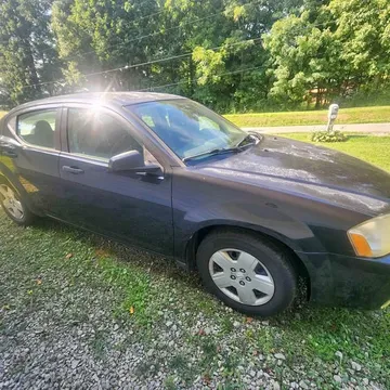 2010 Dodge Avenger SXT Sedan 4D