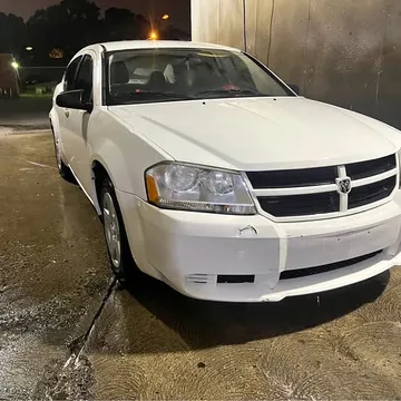 2010 Dodge Avenger SXT Sedan 4D