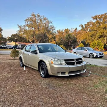 2010 Dodge Avenger SXT Sedan 4D