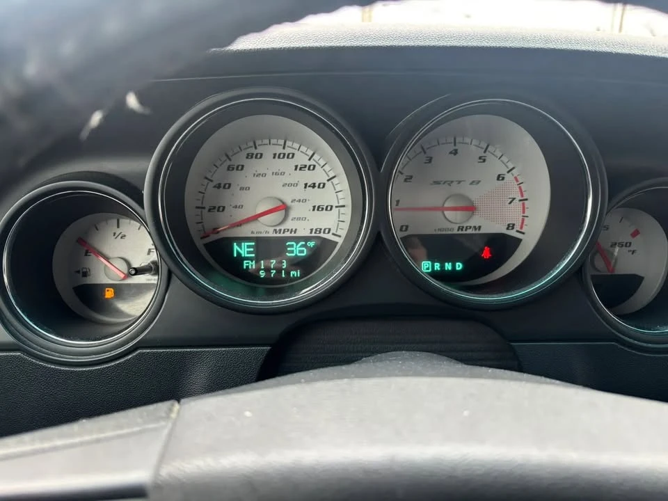 2010 Dodge Challenger 3rd Gen - Image 11 of 12