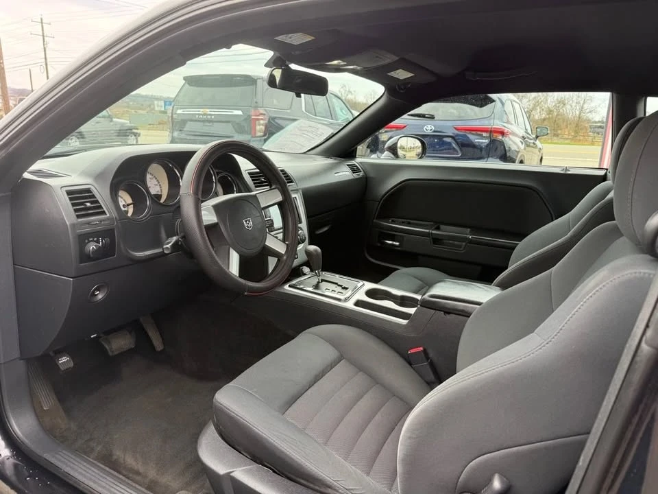 2010 Dodge Challenger 3rd Gen - Image 8 of 12