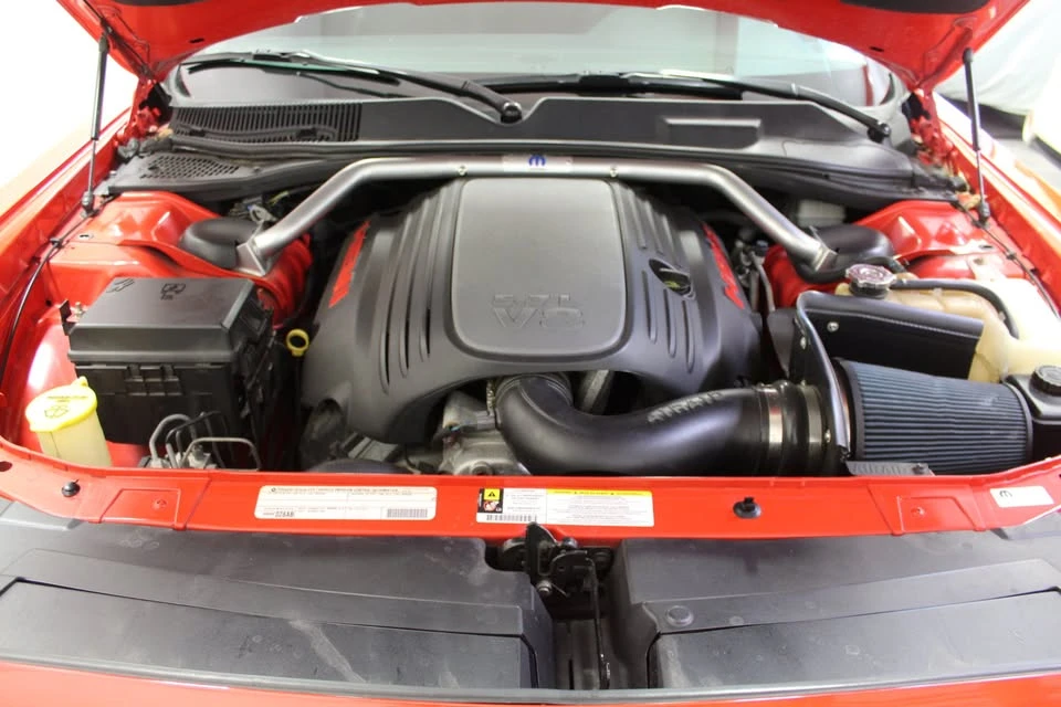 2010 Dodge Challenger 3rd Gen - Image 16 of 20