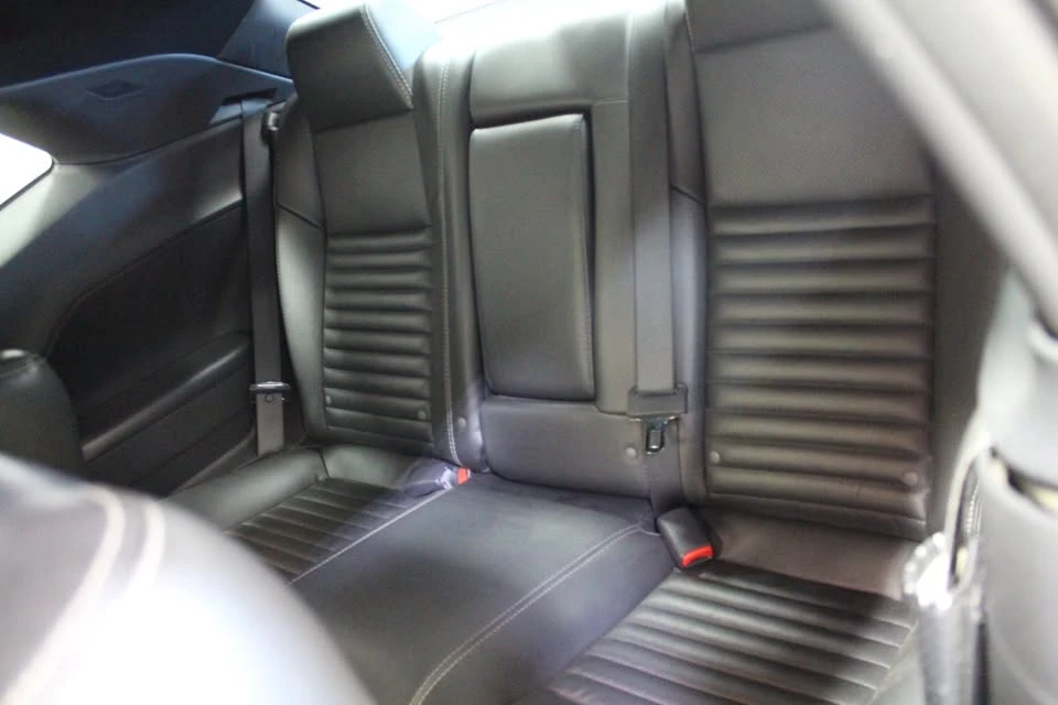 2010 Dodge Challenger 3rd Gen - Image 10 of 20