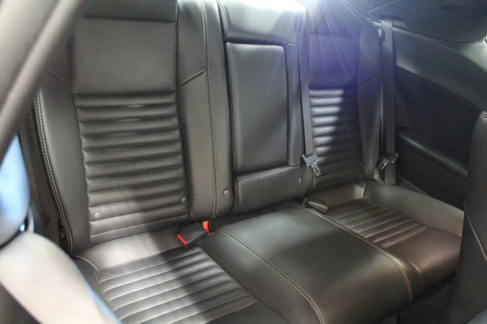2010 Dodge Challenger 3rd Gen - Image 12 of 20