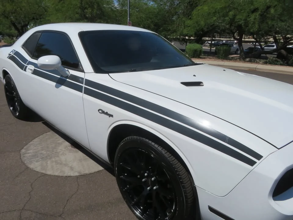 2010 Dodge Challenger 3rd Gen - Image 14 of 20