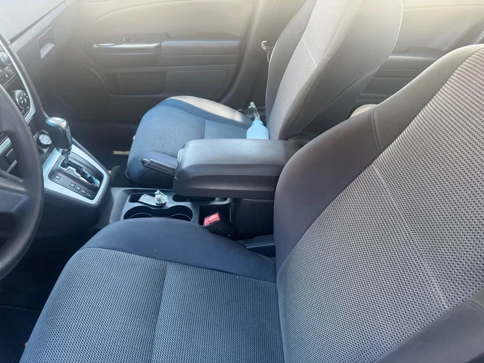 2010 Dodge Caliber - Image 2 of 9