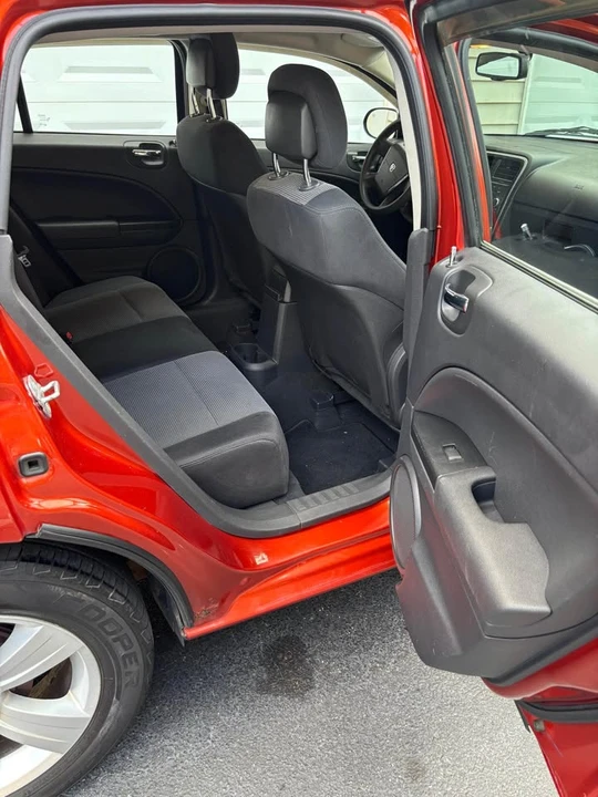 2010 Dodge Caliber - Image 10 of 11