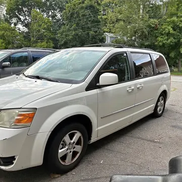 2010 Dodge Caravan Passenger SXT Minivan 4D