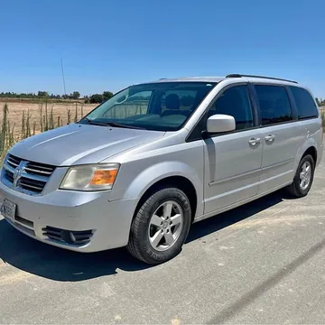 2010 Dodge Caravan SXT Minivan 4D