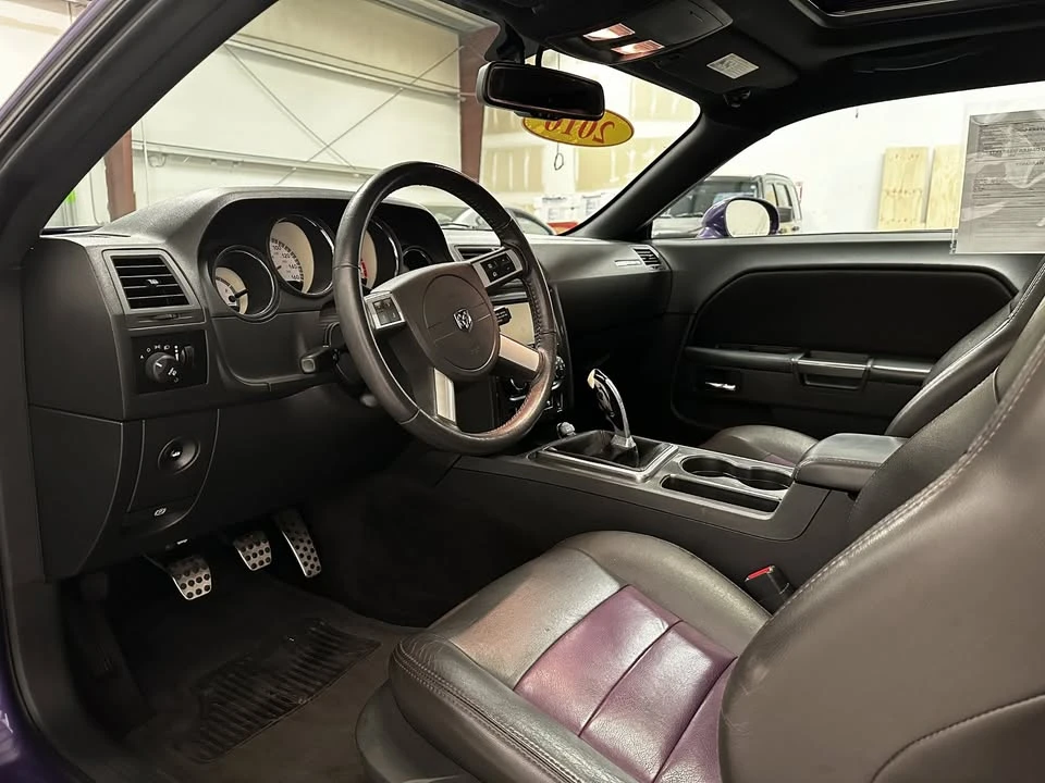 2010 Dodge Challenger 3rd Gen - Image 8 of 20