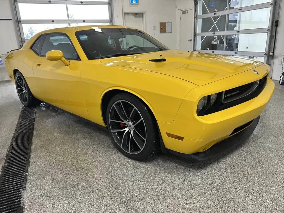 2010 Dodge Challenger 3rd Gen - Image 3 of 14