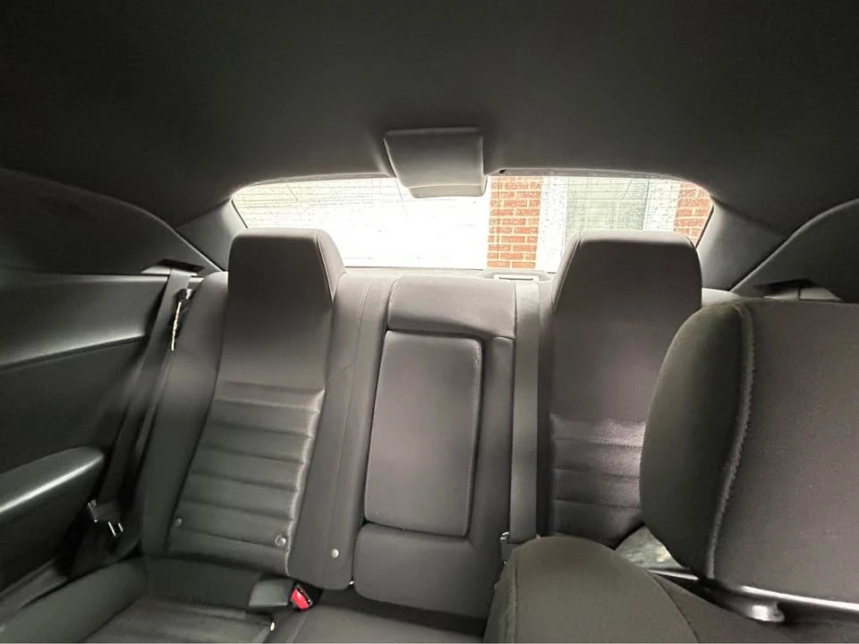 2010 Dodge Challenger 3rd Gen - Image 6 of 12