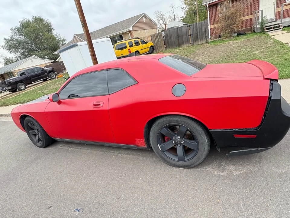 2010 Dodge Challenger 3rd Gen - Image 6 of 7