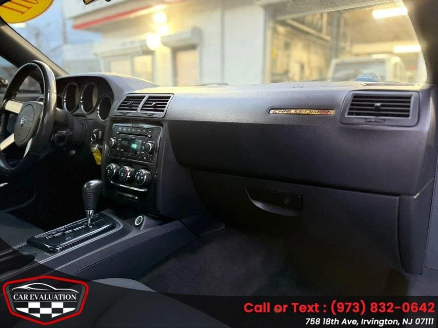 2010 Dodge Challenger 3rd Gen - Image 16 of 20