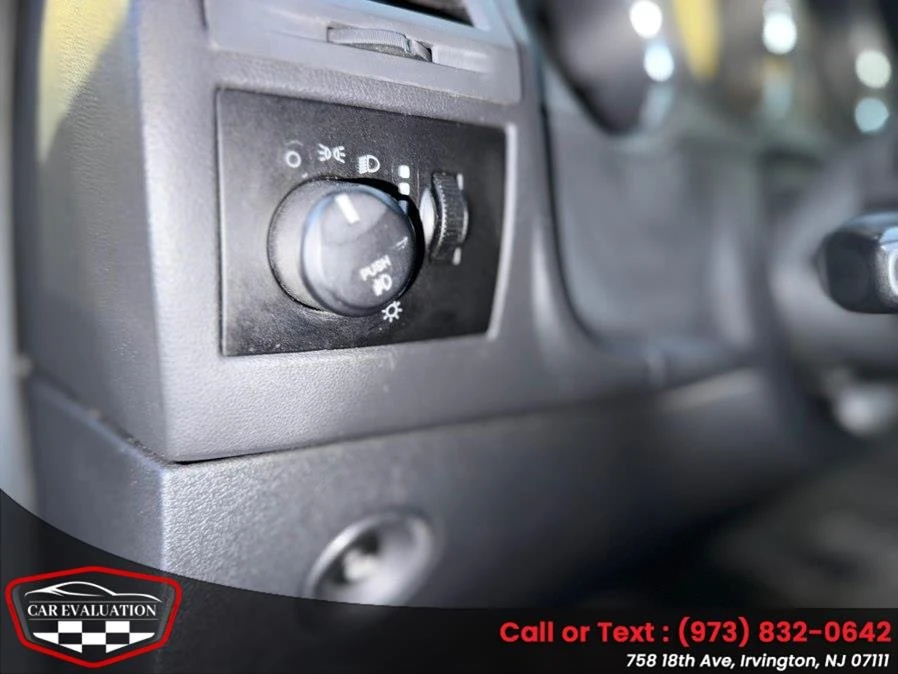 2010 Dodge Challenger 3rd Gen - Image 17 of 20