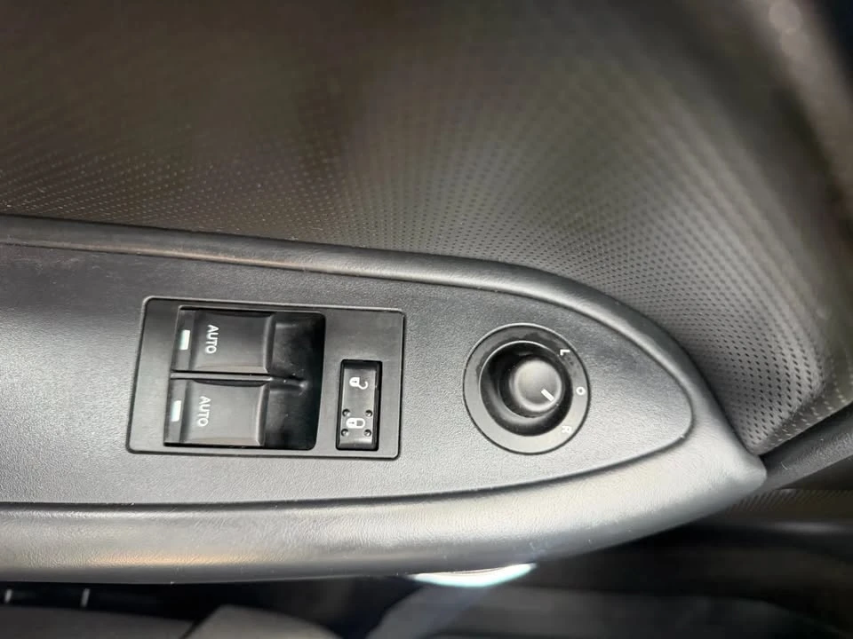 2010 Dodge Challenger 3rd Gen - Image 20 of 20
